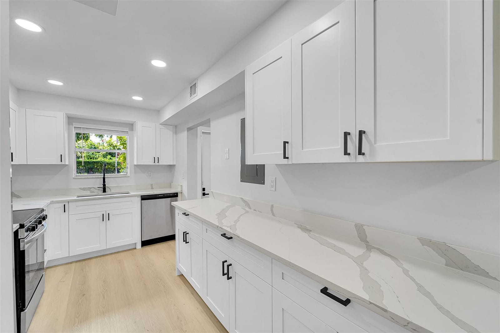6200 NW 44th Street 106, Lauderhill, FL 33319 photo 3