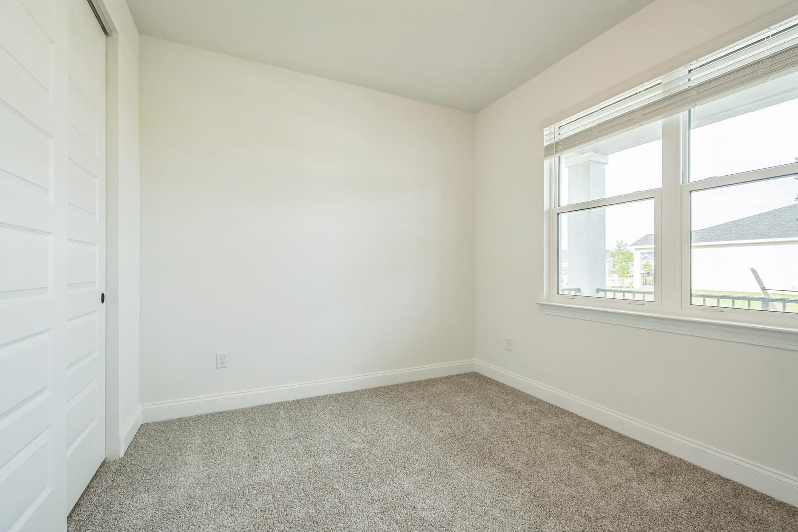 5689 Hampton Park Circle, Vero Beach, FL 32966 photo 13