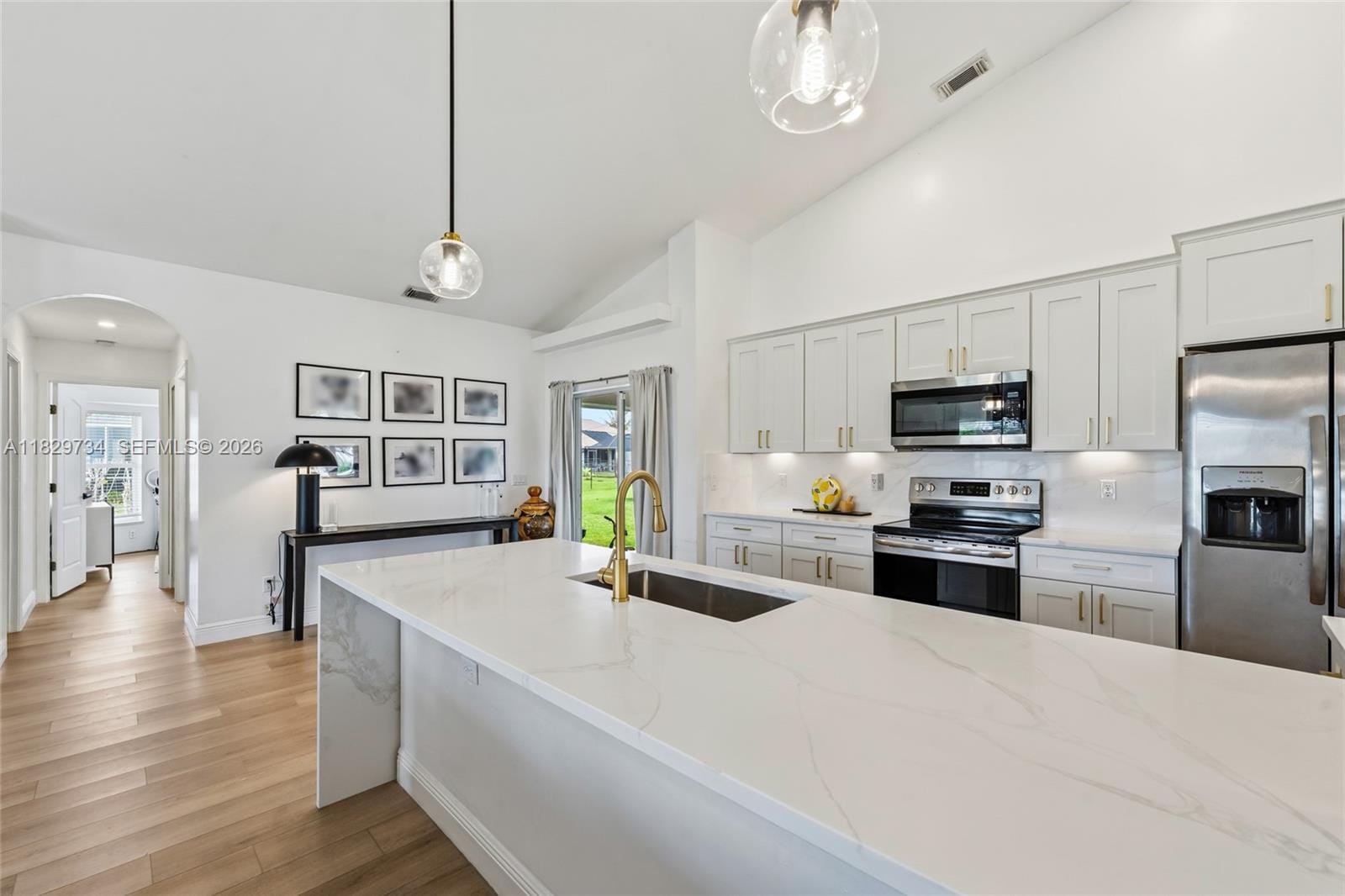 2055 SW Aaron Lane — photo 11