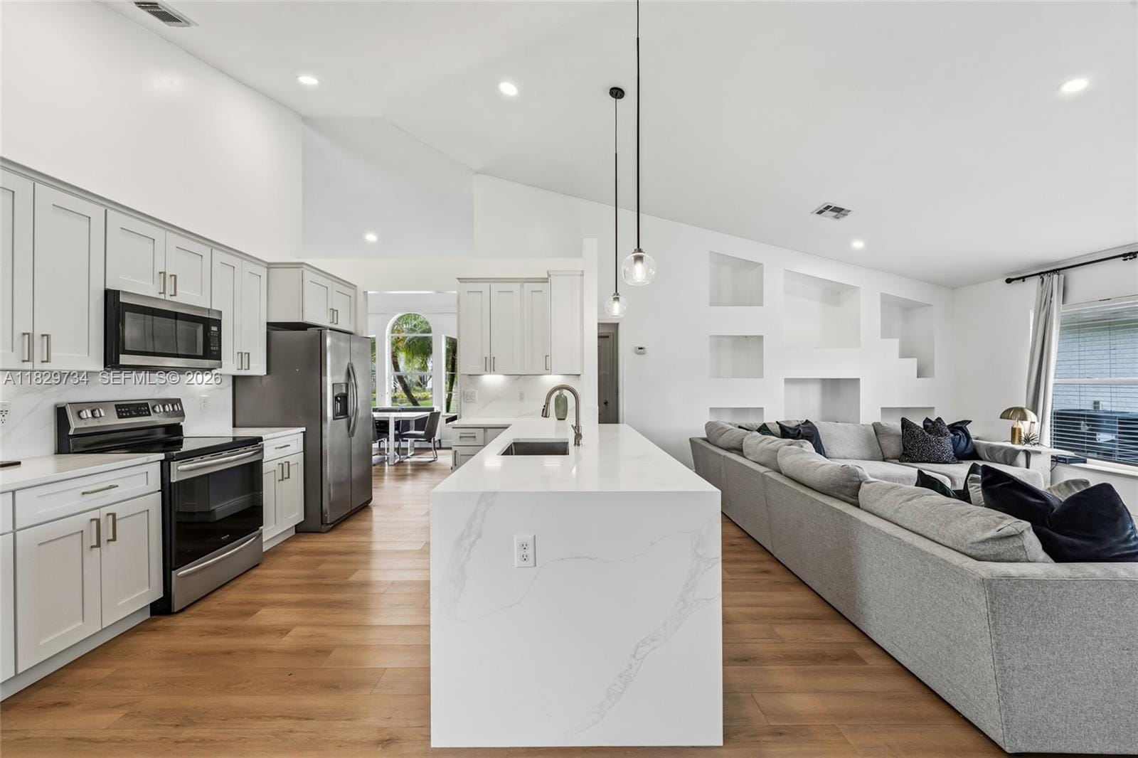2055 SW Aaron Lane — photo 10
