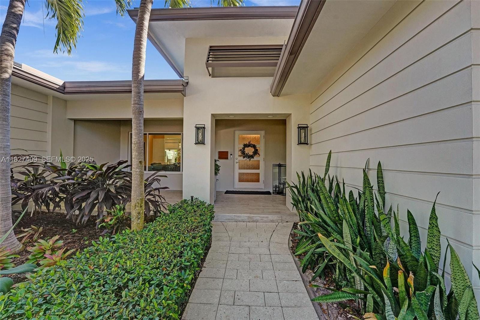 1206 E Lake Drive, Fort Lauderdale, FL 33316 photo 2