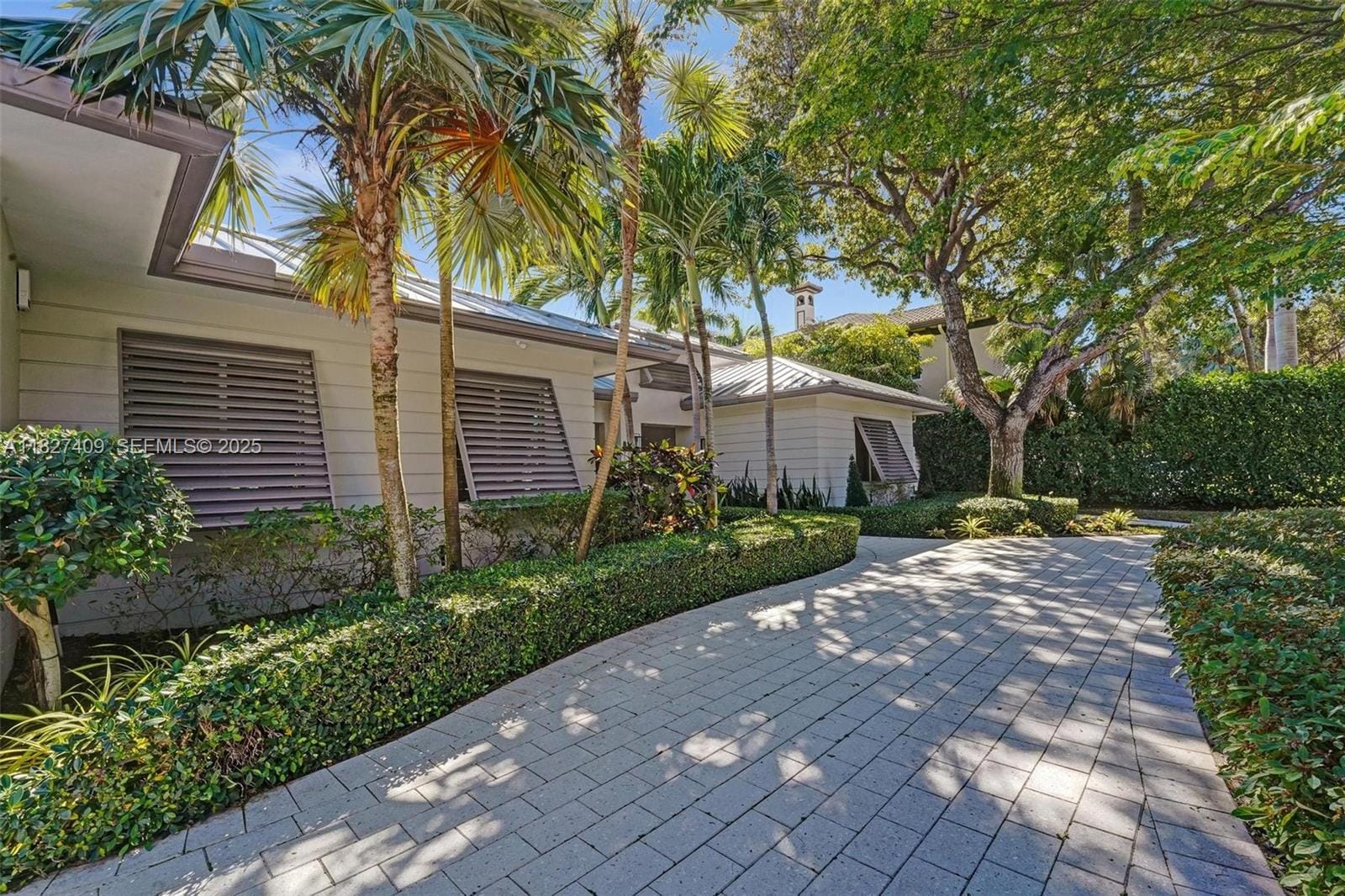 1206 E Lake Drive, Fort Lauderdale, FL 33316 photo 3