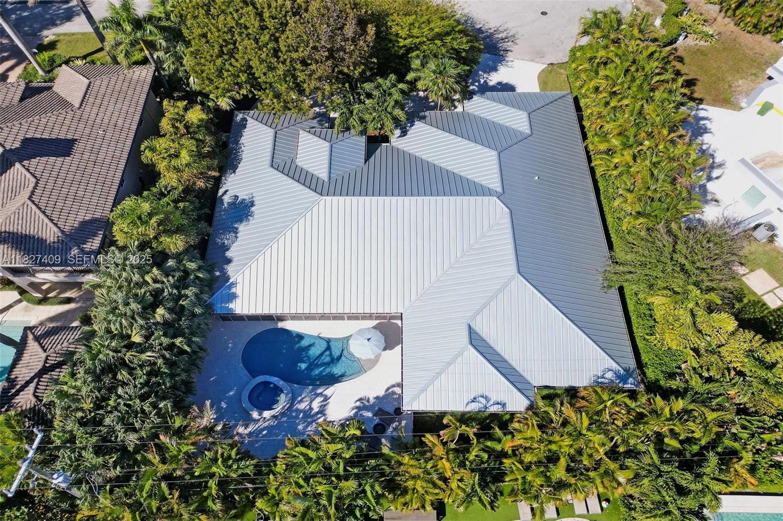 1206 E Lake Drive, Fort Lauderdale, FL 33316 photo 5