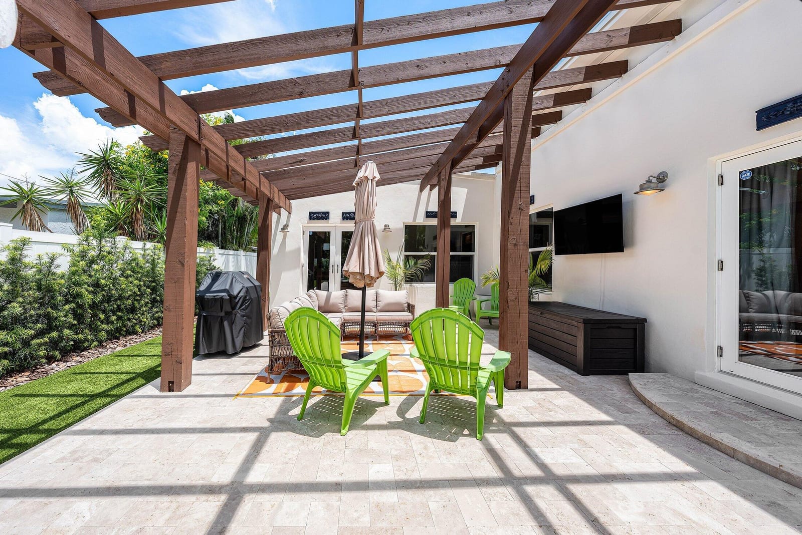 250 NE 10th Street, Delray Beach, FL 33444 photo 25