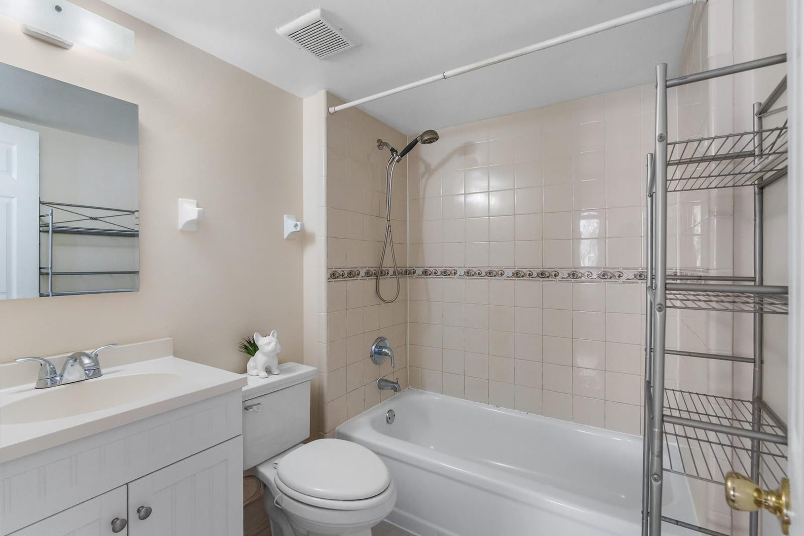 114 Royal Park Drive 3C, Oakland Park, FL 33309 photo 21