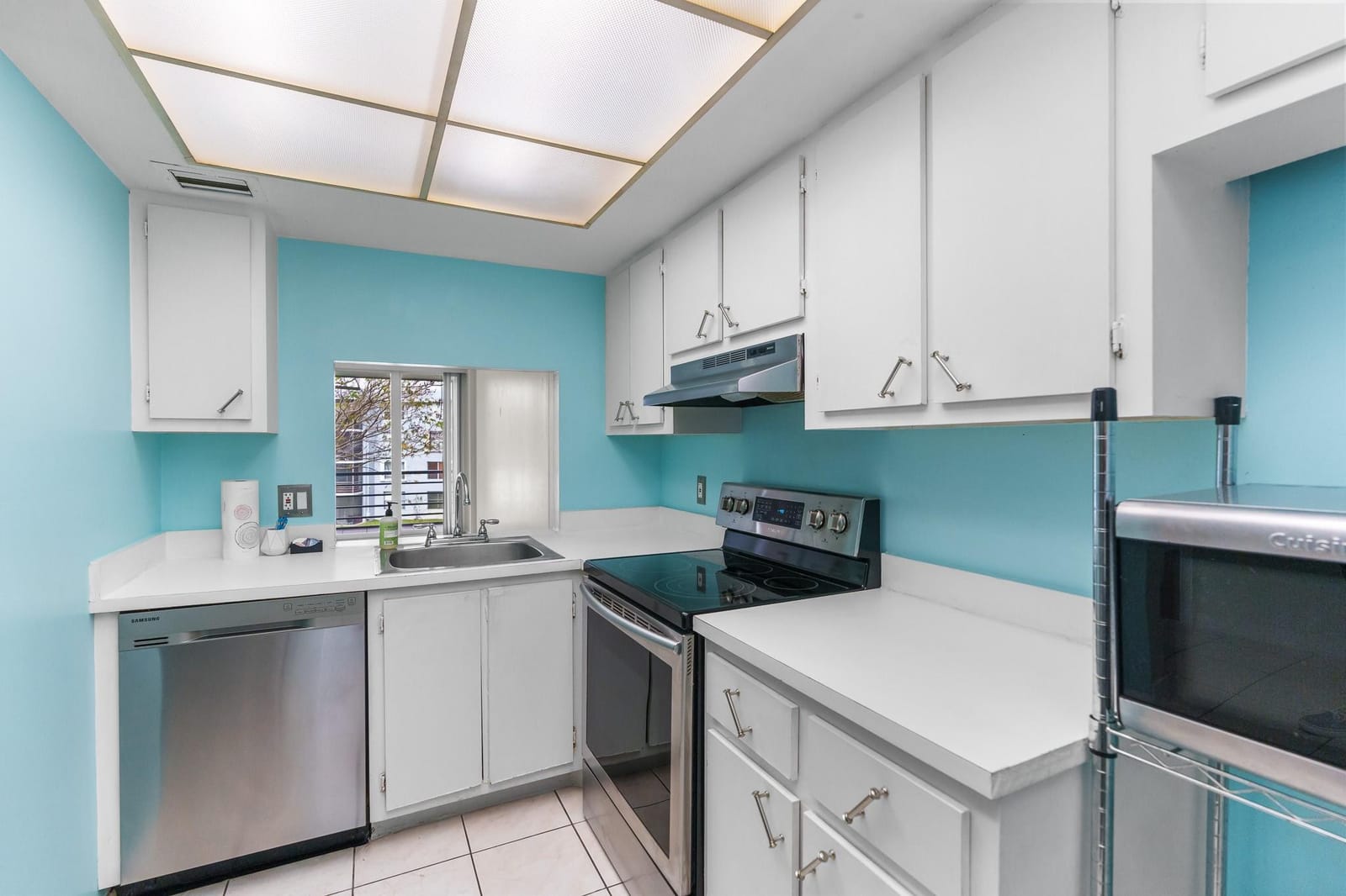 114 Royal Park Drive 3C — photo 4