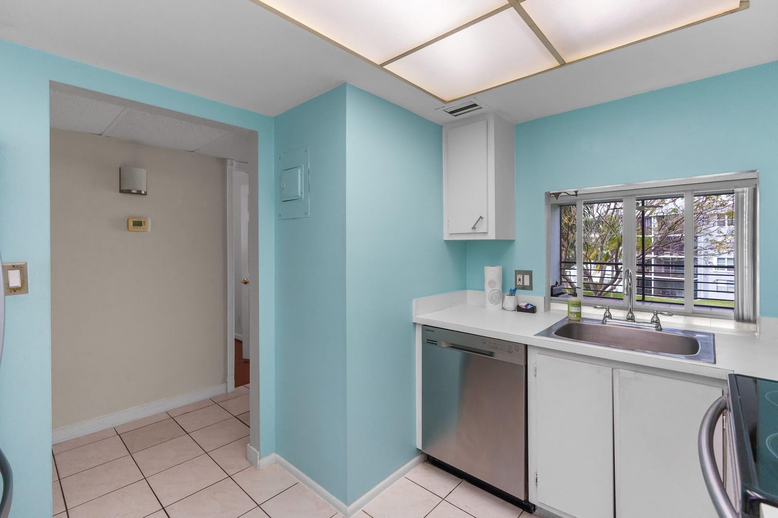114 Royal Park Drive 3C — photo 5