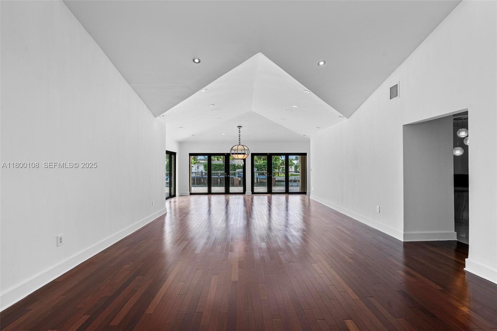 12605 Cyprus Road, North Miami, FL 33181 photo 7