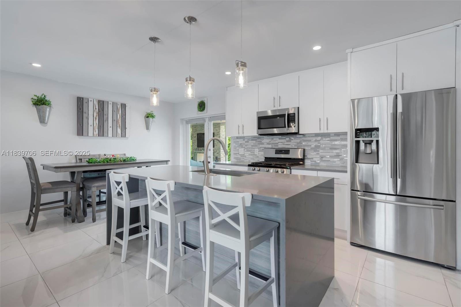 11940 NW 33rd Street, Sunrise, FL 33323 photo 3