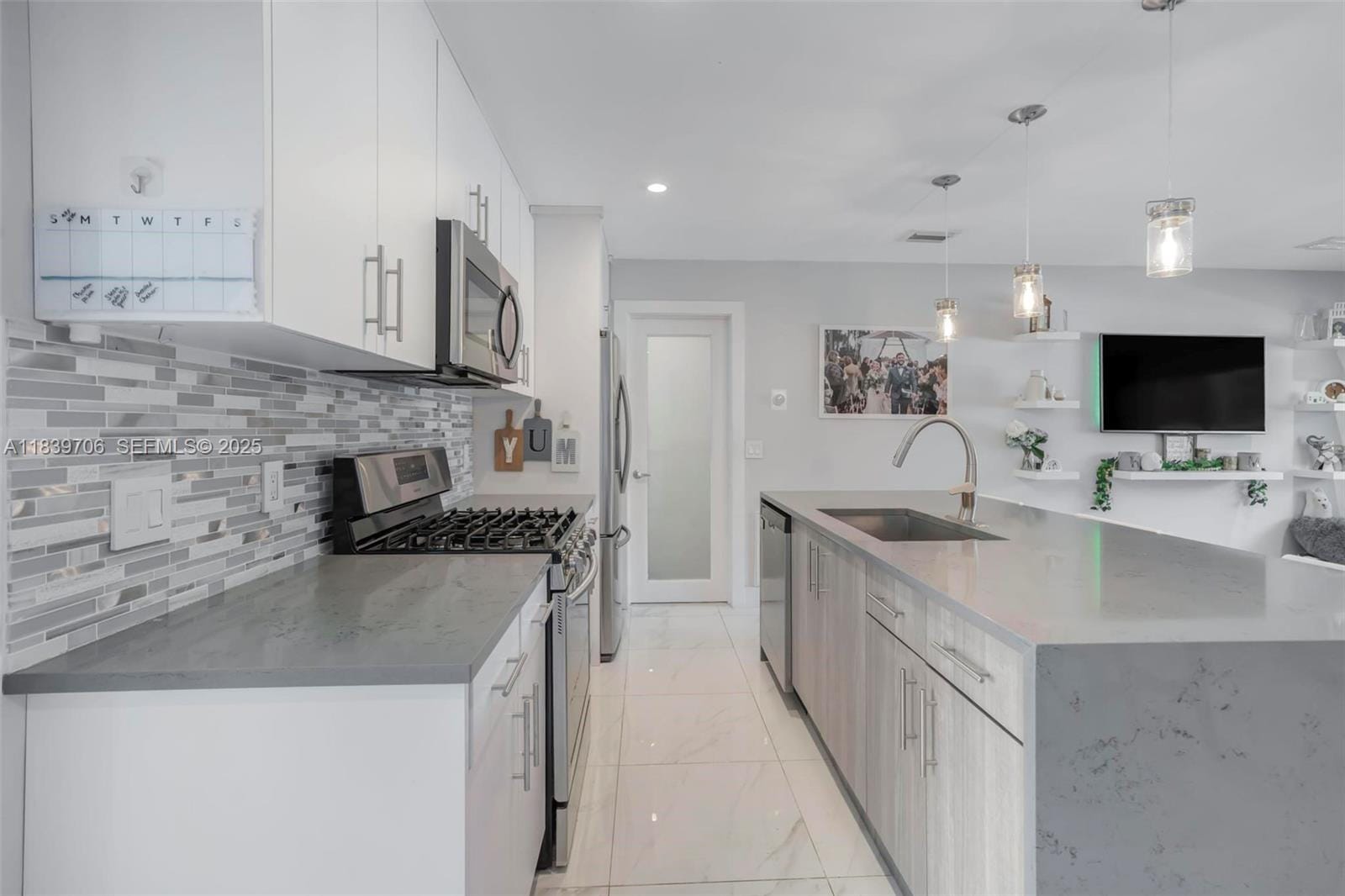 11940 NW 33rd Street, Sunrise, FL 33323 photo 6