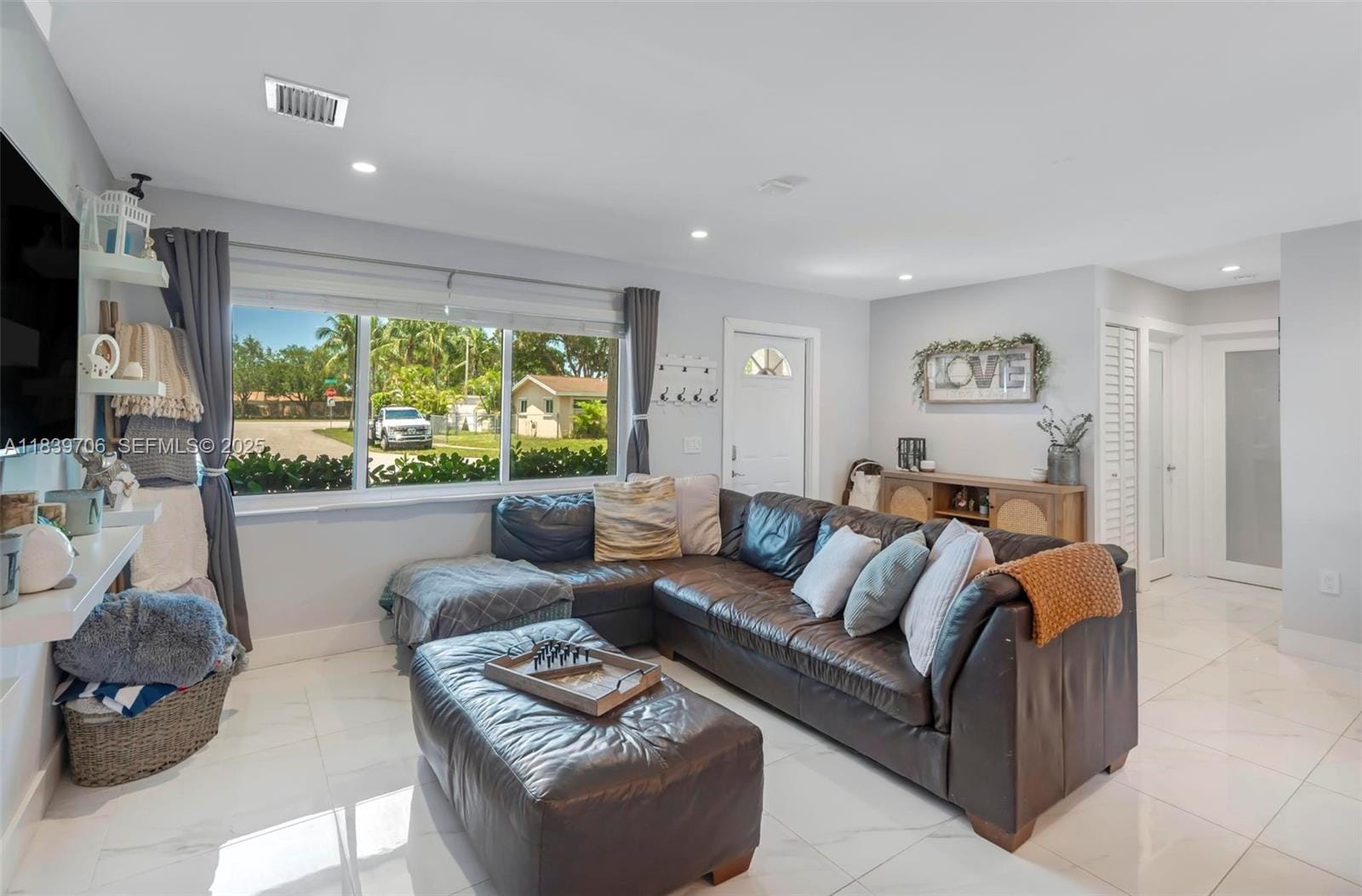11940 NW 33rd Street, Sunrise, FL 33323 photo 9
