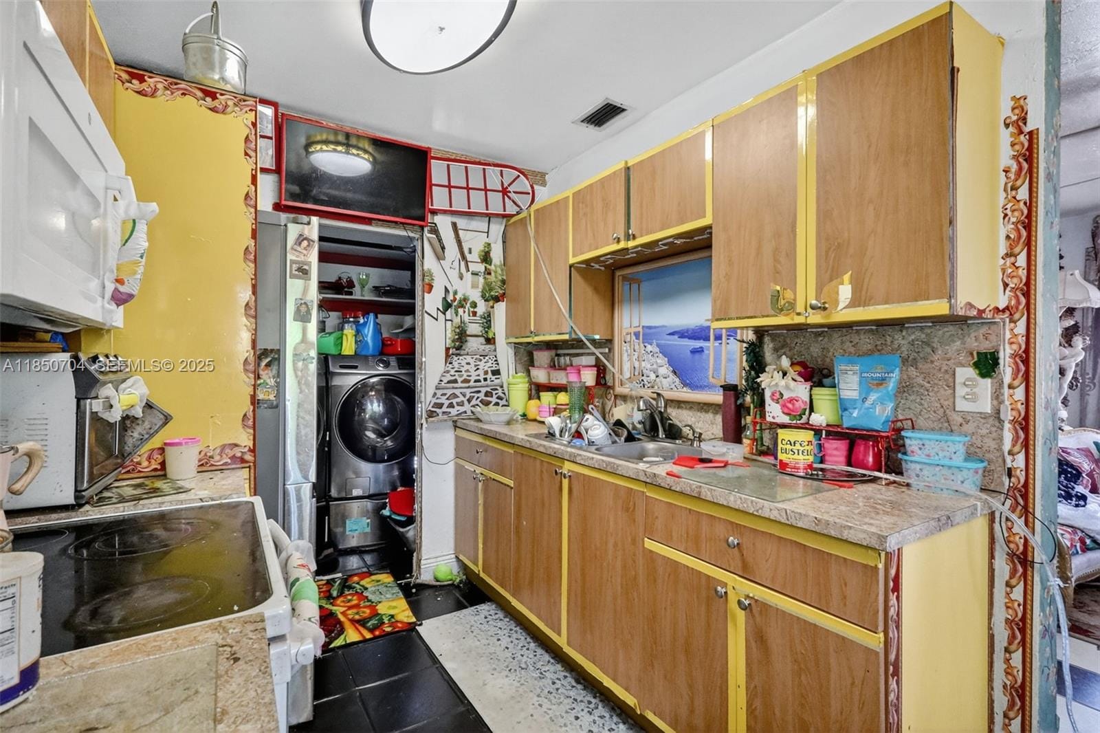 21231 NE 13th Place — photo 10