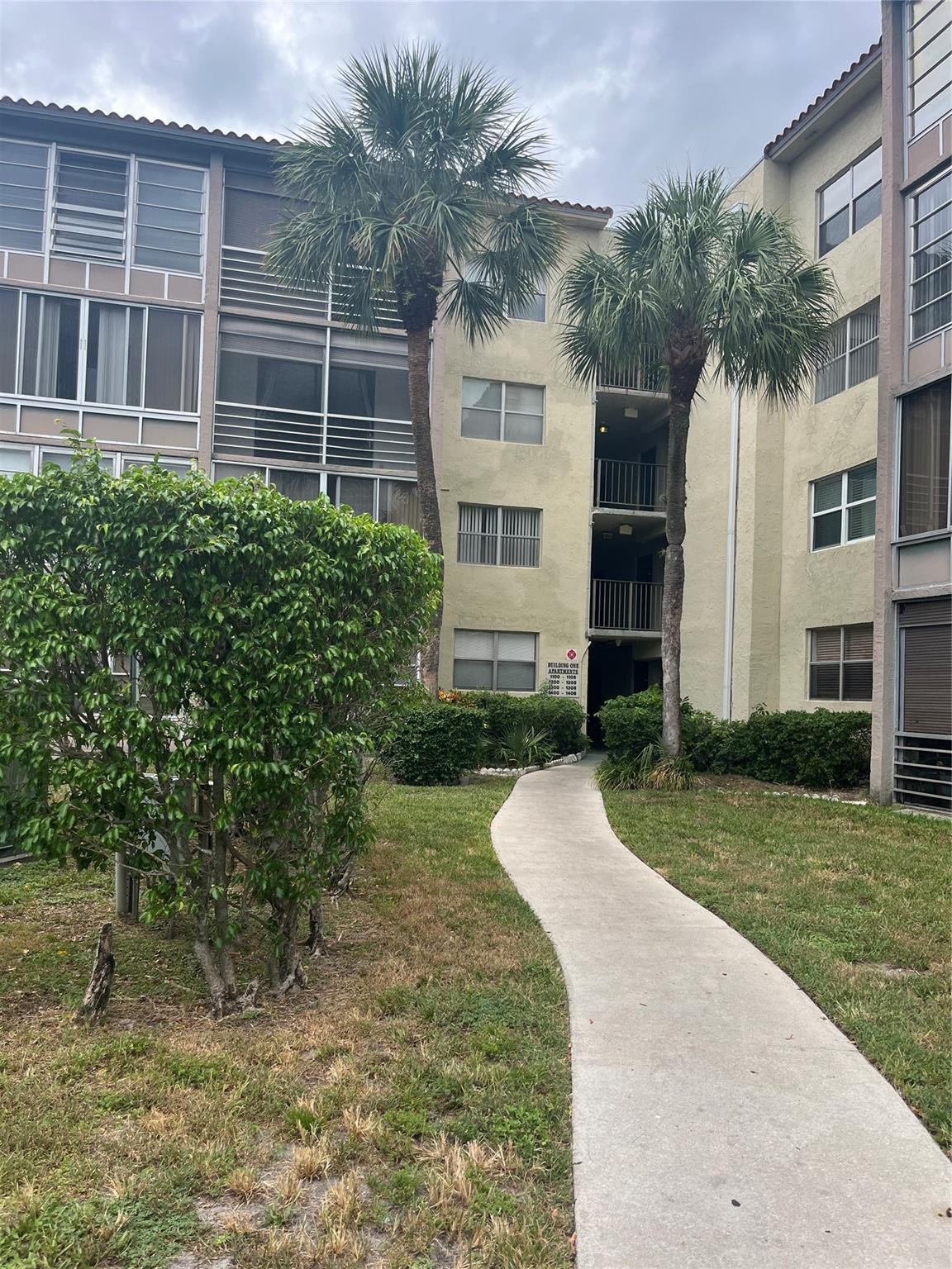 1800 sw 81 Ave N 81 Ave Lauderdale Avenue 1418, North Lauderdale, FL 33068, North Lauderdale
