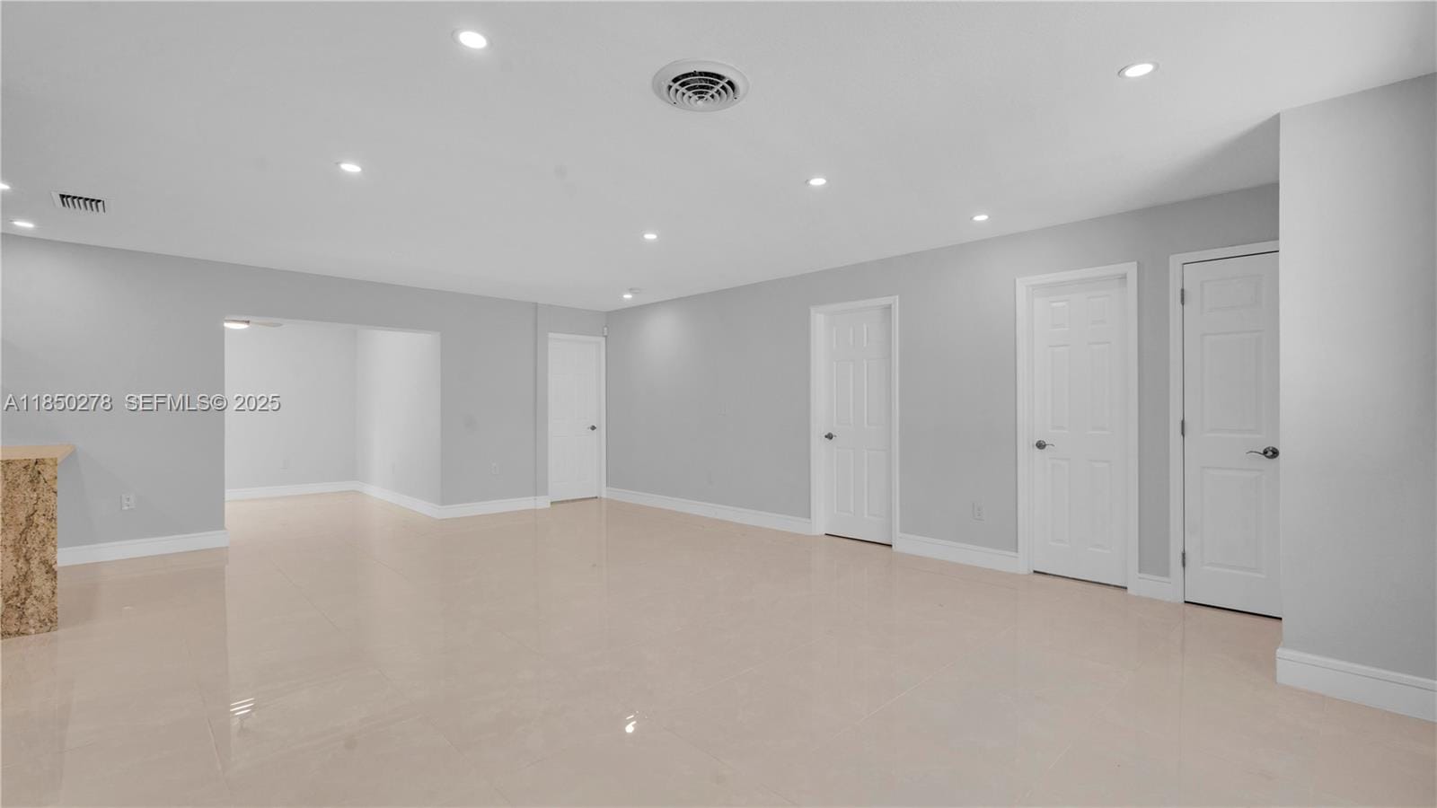 255 NE 164th Street, Miami, FL 33162 photo 19