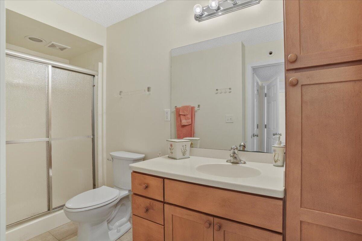 1925 Westminster Circle 1 — photo 11