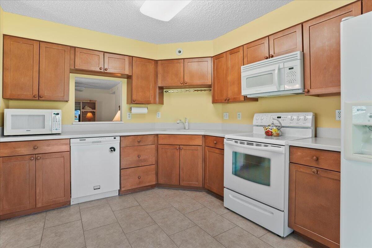 1925 Westminster Circle 1 — photo 4