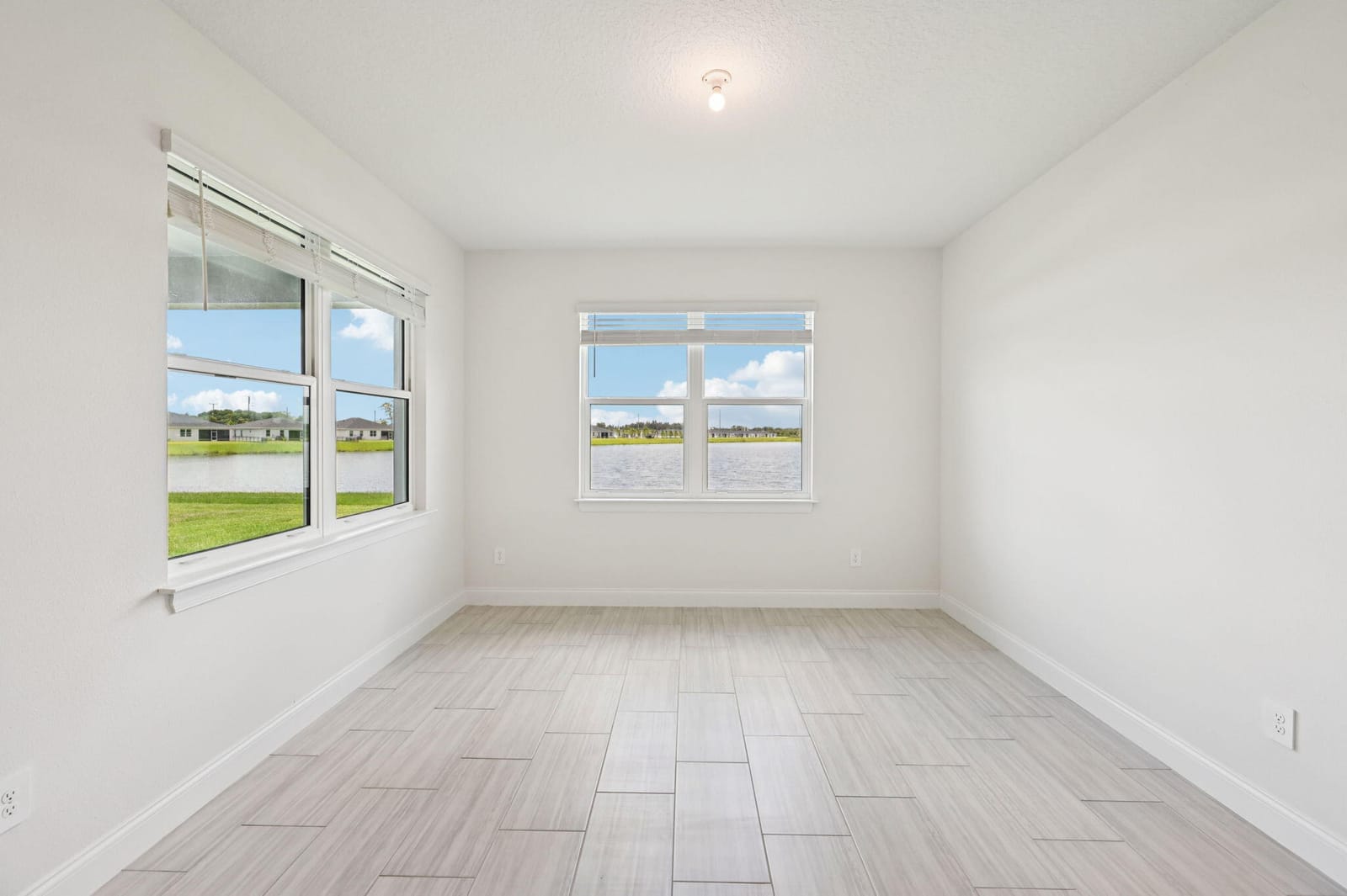 5654 Hampton Park Circle — photo 8