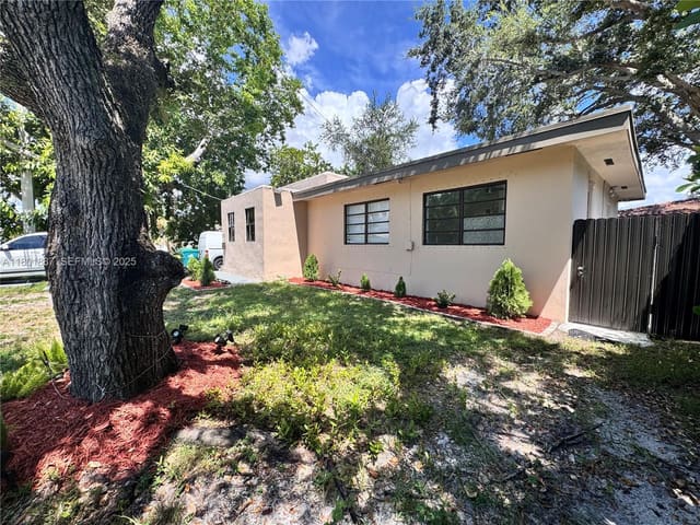 6159 SW 22nd Street, sold in Coral Way Park Sec B, Miami, FL