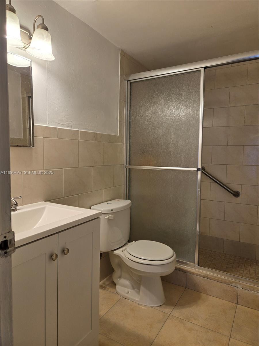 5755 W 20 Avenue 206, Hialeah, FL 33012 photo 13