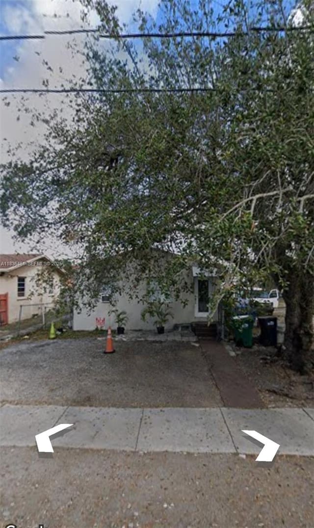 2945 NW 27th Street, sold in Garvey Gardens, Miami, FL