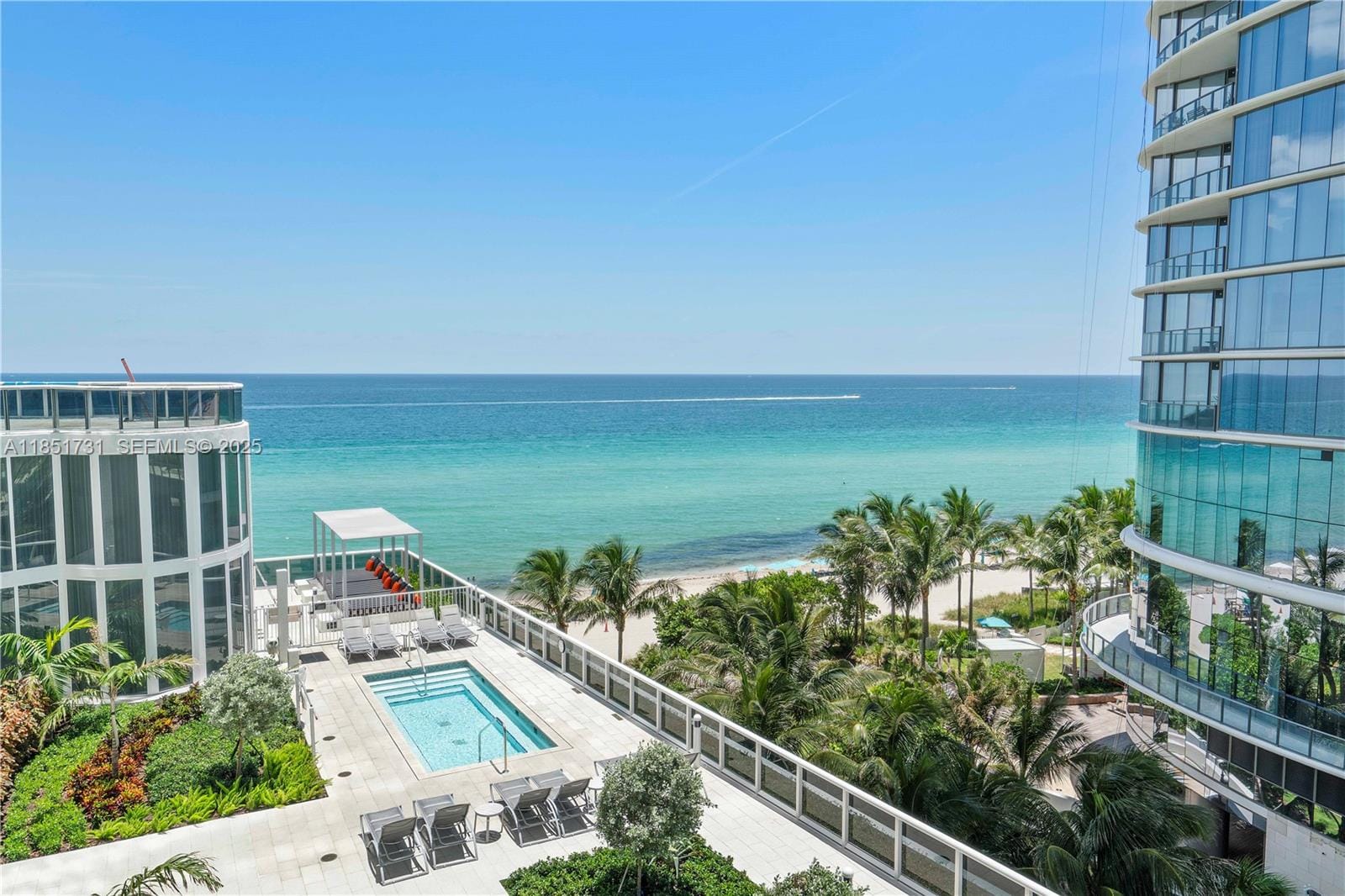 15811 Collins Avenue 607, Sunny Isles Beach, FL 33160