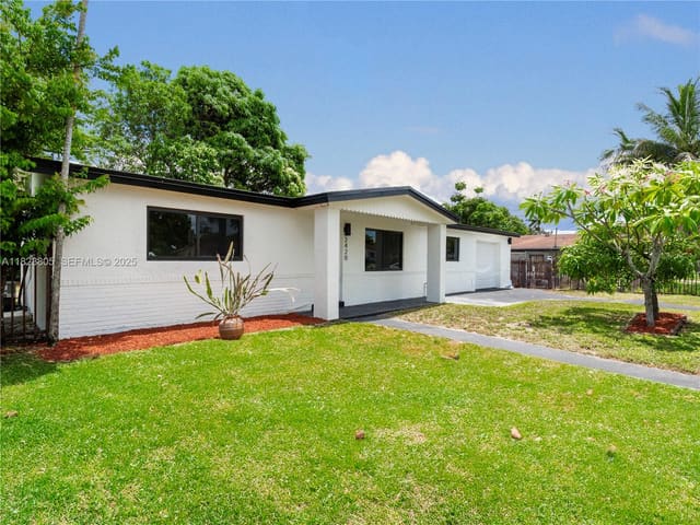 2420 NW 175th Street, Miami Gardens, FL 33056