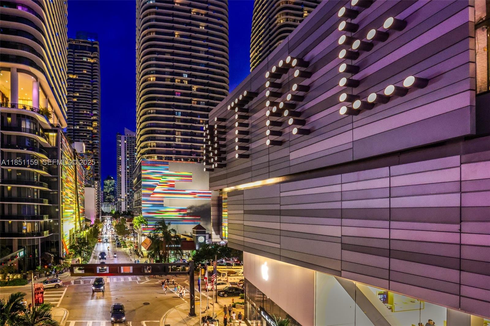 55 SW 9th Street 3906, Miami, FL 33130, Miami