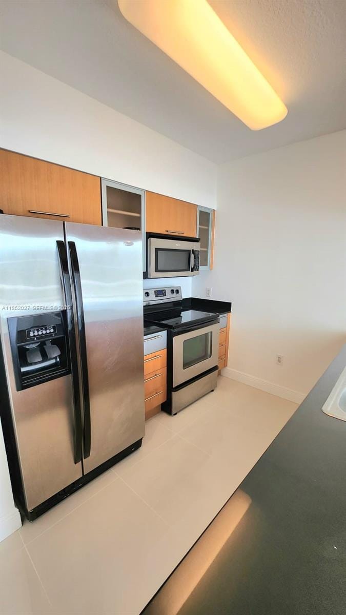 1750 N Bayshore Drive 2010 — photo 5