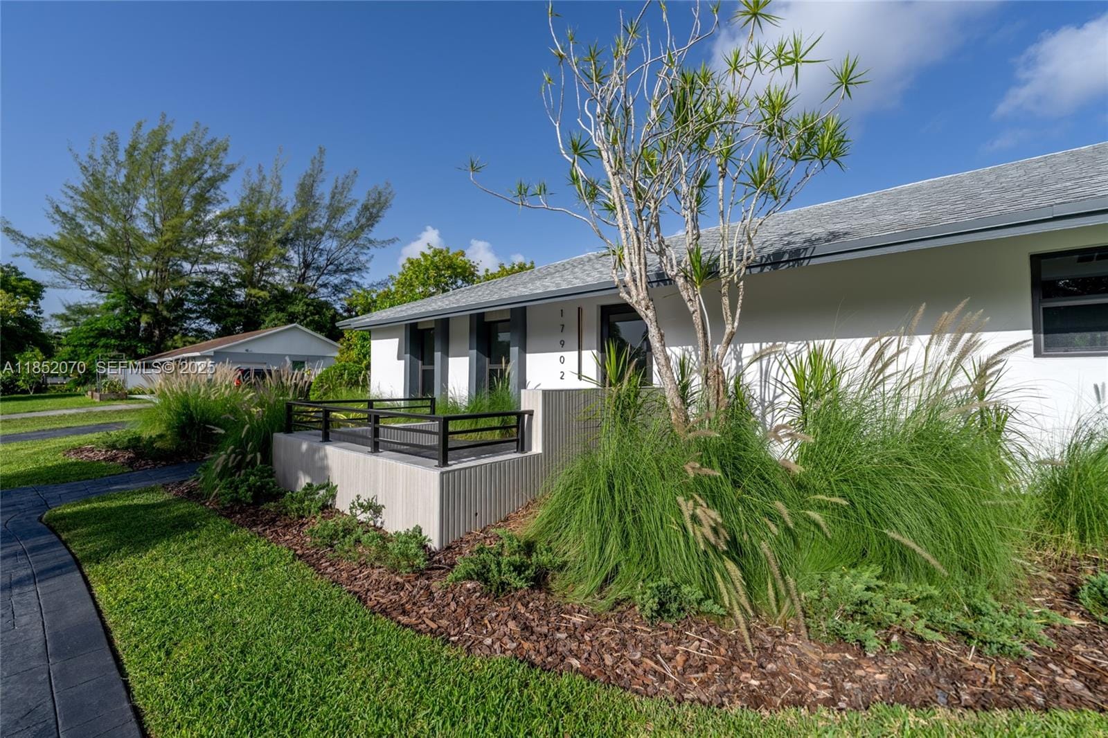 17902 SW 87th Place — photo 3