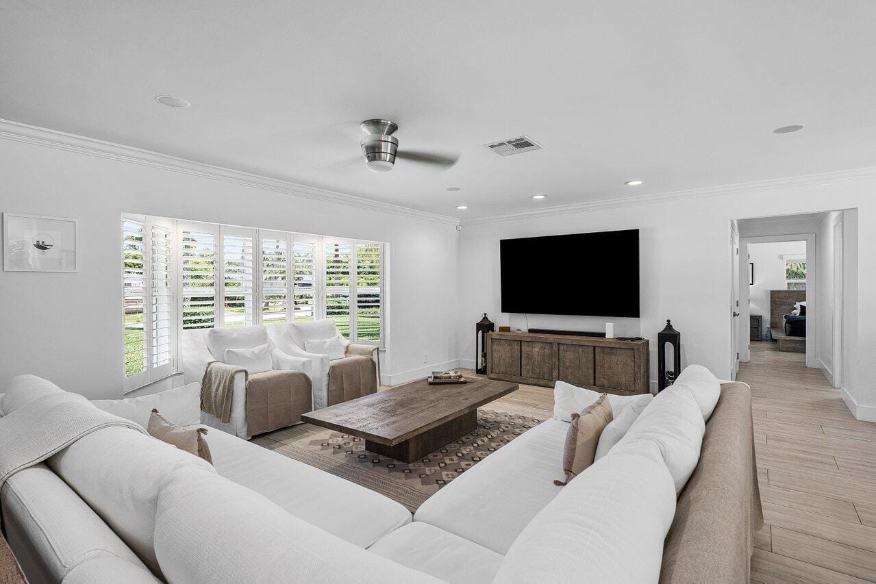 2012 NW 4th Avenue, Delray Beach, FL 33444 photo 9