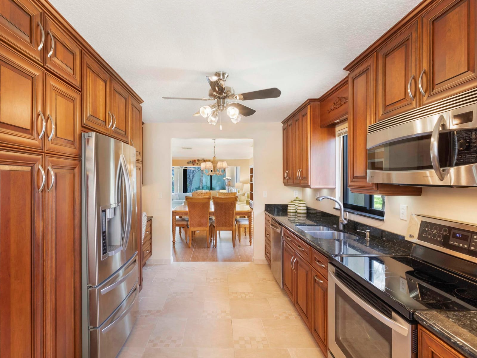177 SE 7th Street, Deerfield Beach, FL 33441 photo 11