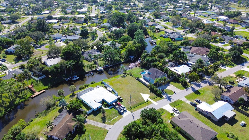 178 NE Dominican Terrace, Port St. Lucie, FL 34983 photo 19