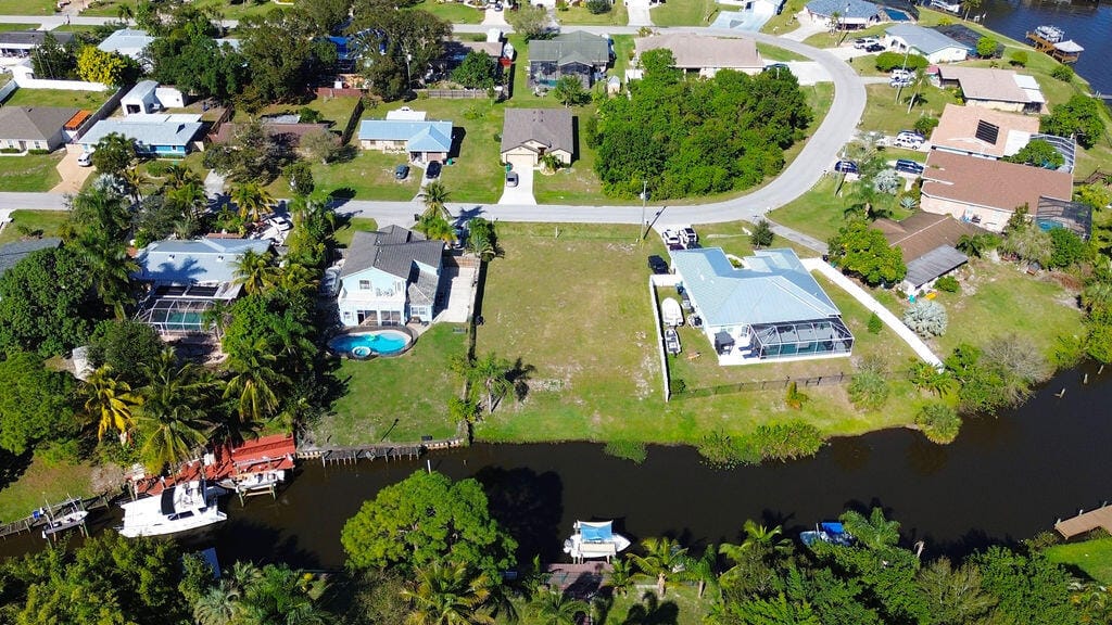 178 NE Dominican Terrace, Port St. Lucie, FL 34983 photo 22