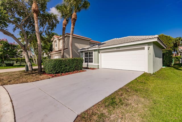 8008 Red Reef Lane, Boynton Beach, FL 33436