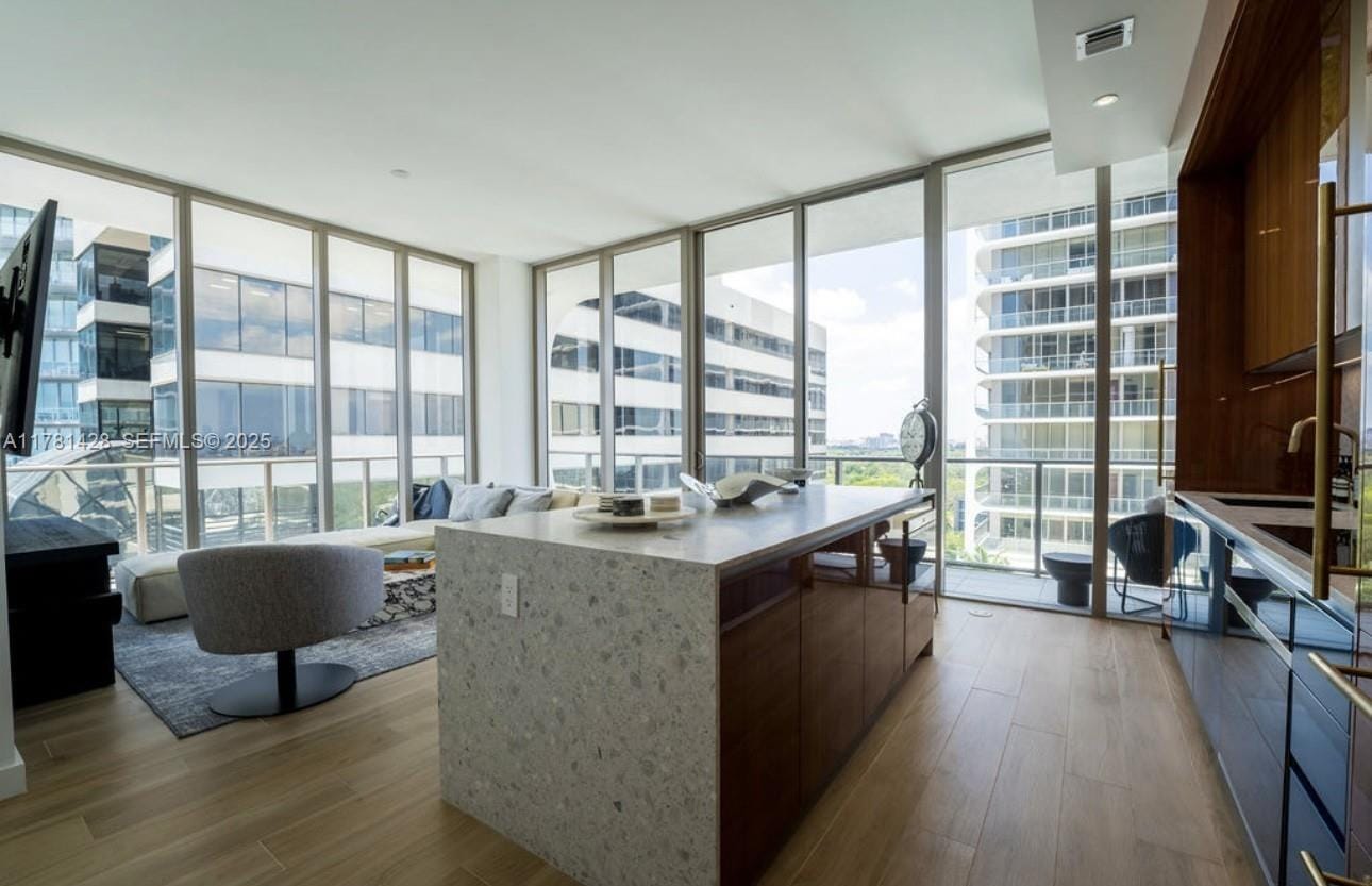 2655 S Bayshore Drive 1109 — photo 5