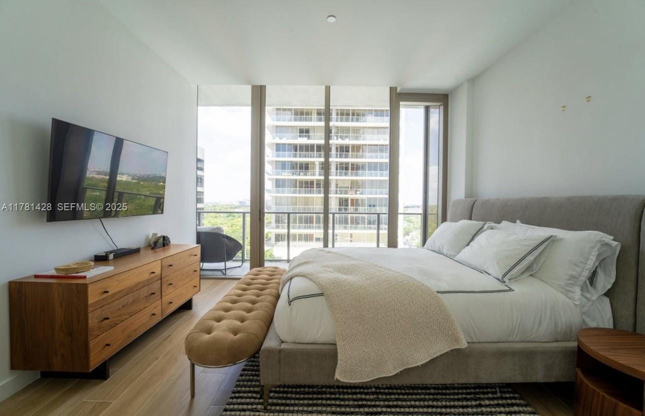2655 S Bayshore Drive 1109 — photo 8