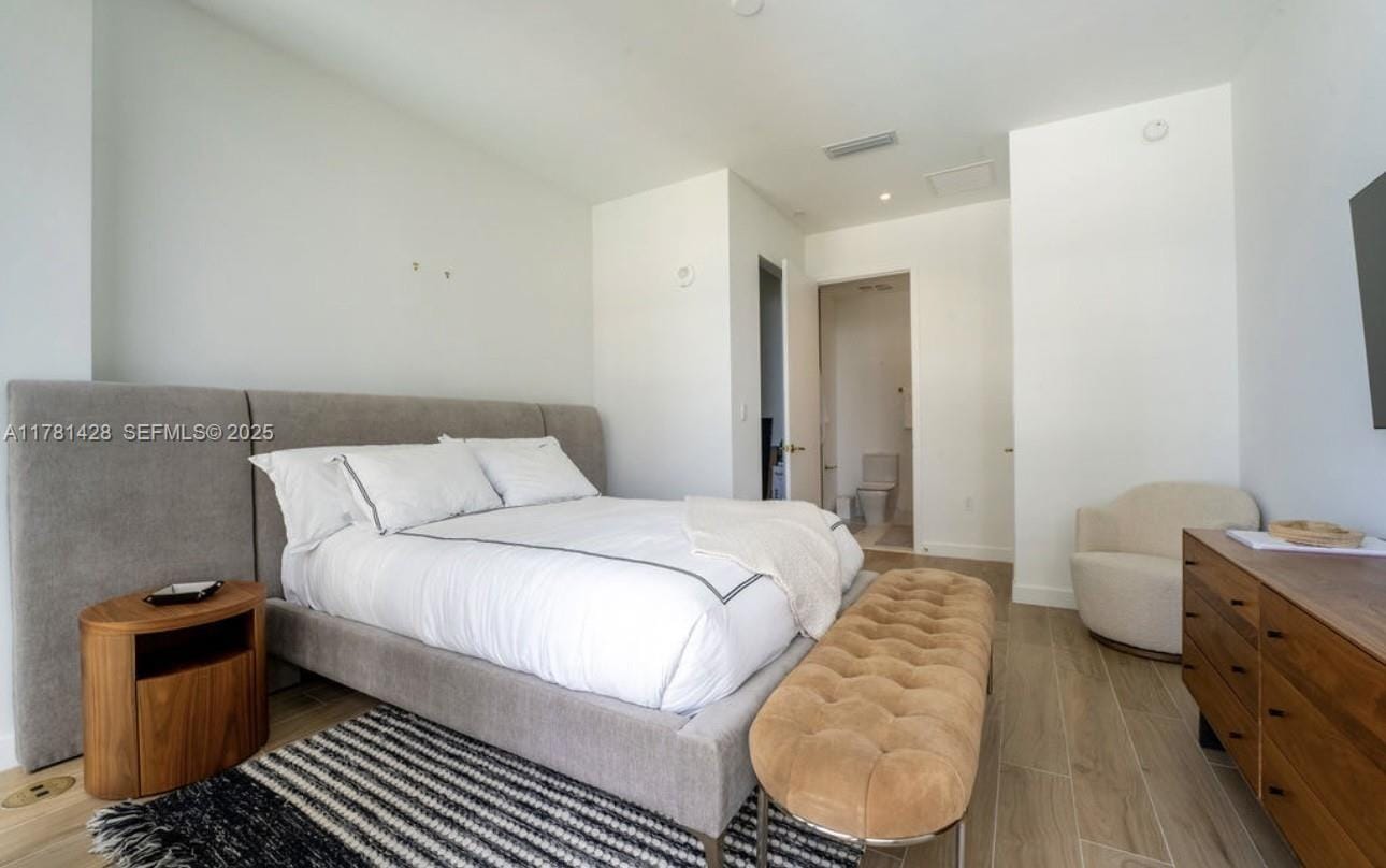 2655 S Bayshore Drive 1109 — photo 9