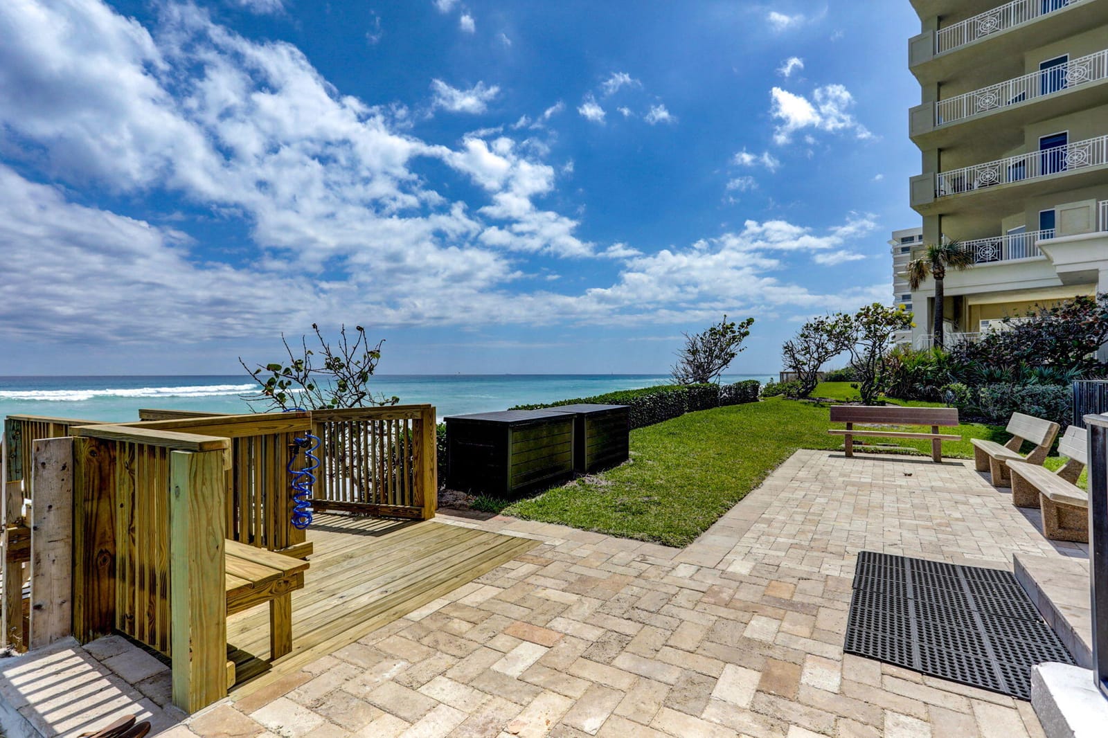 5380 N Ocean Drive 14b — photo 5