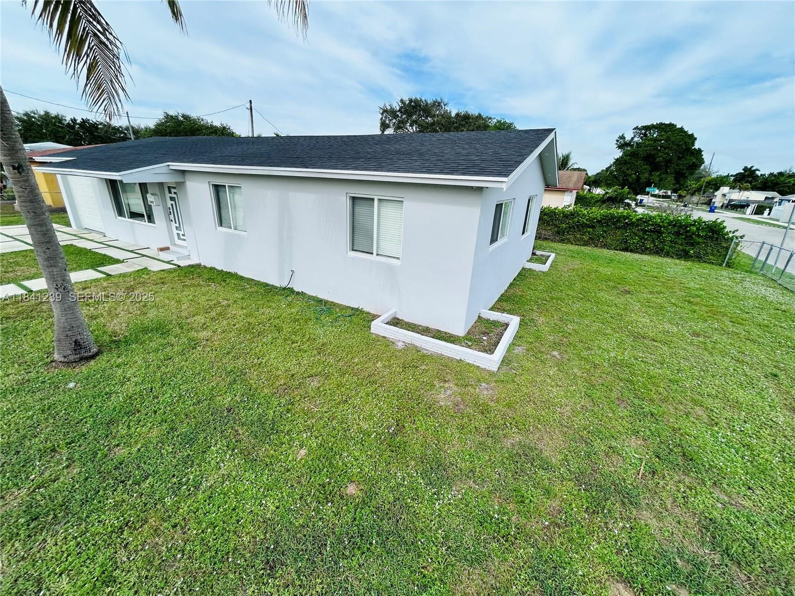 2455 Wiley Court, Hollywood, FL 33020 photo 3