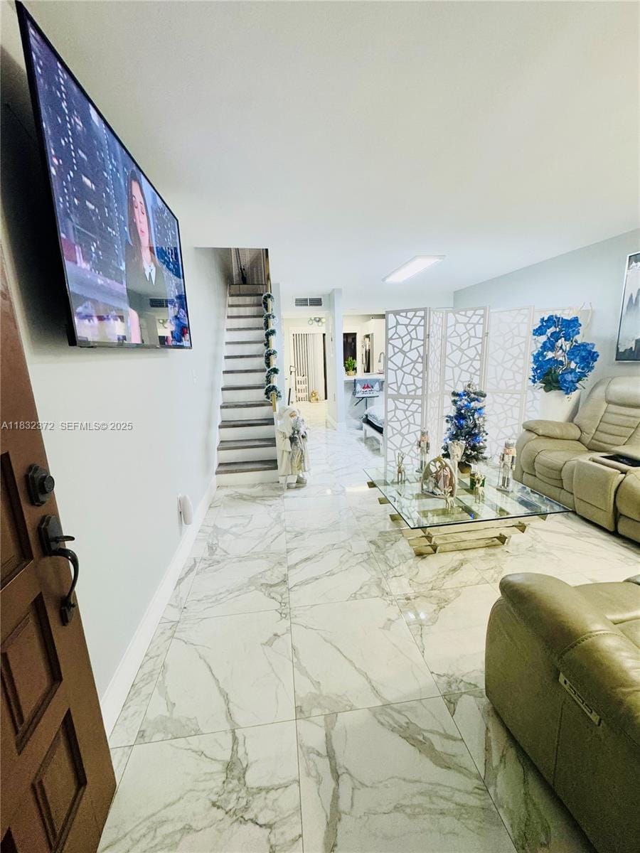 5072 W 12th Lane D-14, Hialeah, FL 33012