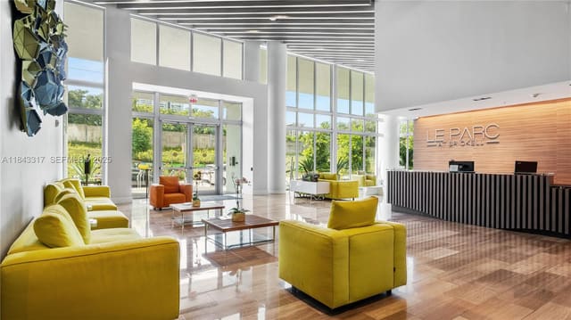 1600 SW 1st Avenue 1104, sold in Le Parc At Brickell Condo, Miami, FL