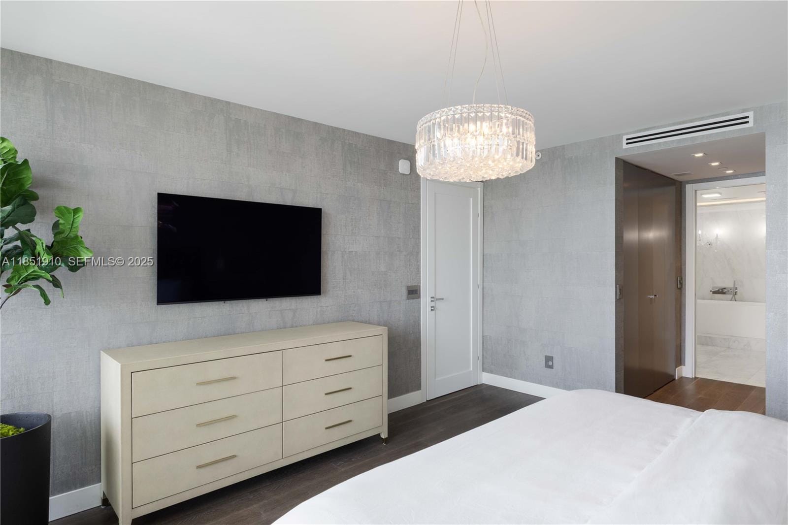 1331 Brickell Bay Drive 909, Miami, FL 33131 photo 30
