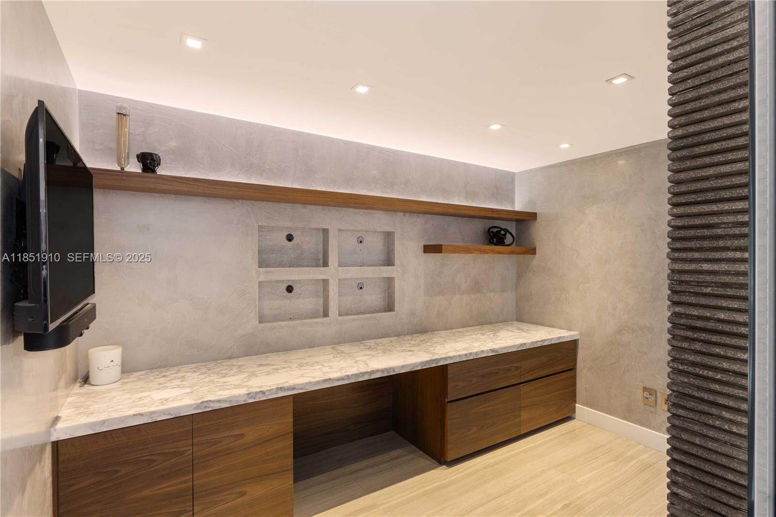 1331 Brickell Bay Drive 909, Miami, FL 33131 photo 9