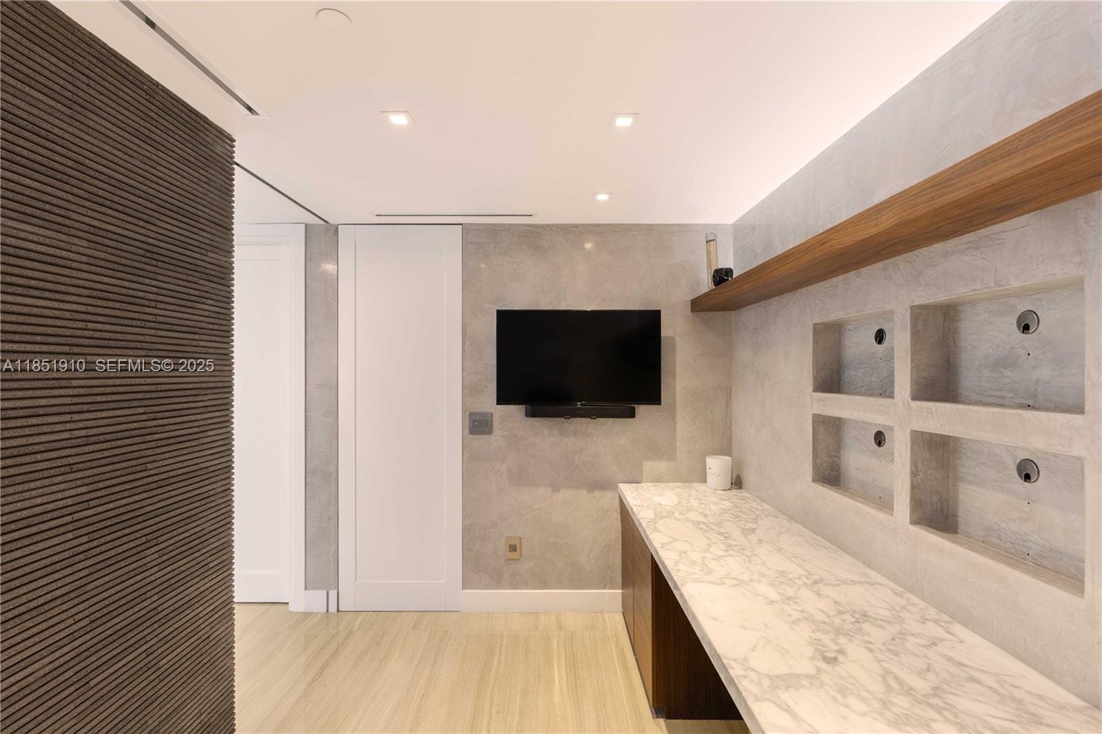 1331 Brickell Bay Drive 909, Miami, FL 33131 photo 10