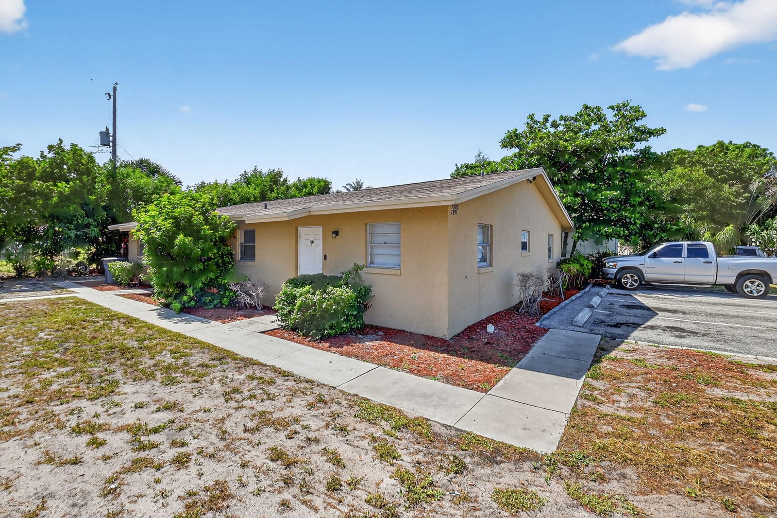 7891 Loomis Street 7891/7893, Lake Worth, FL 33462 photo 2