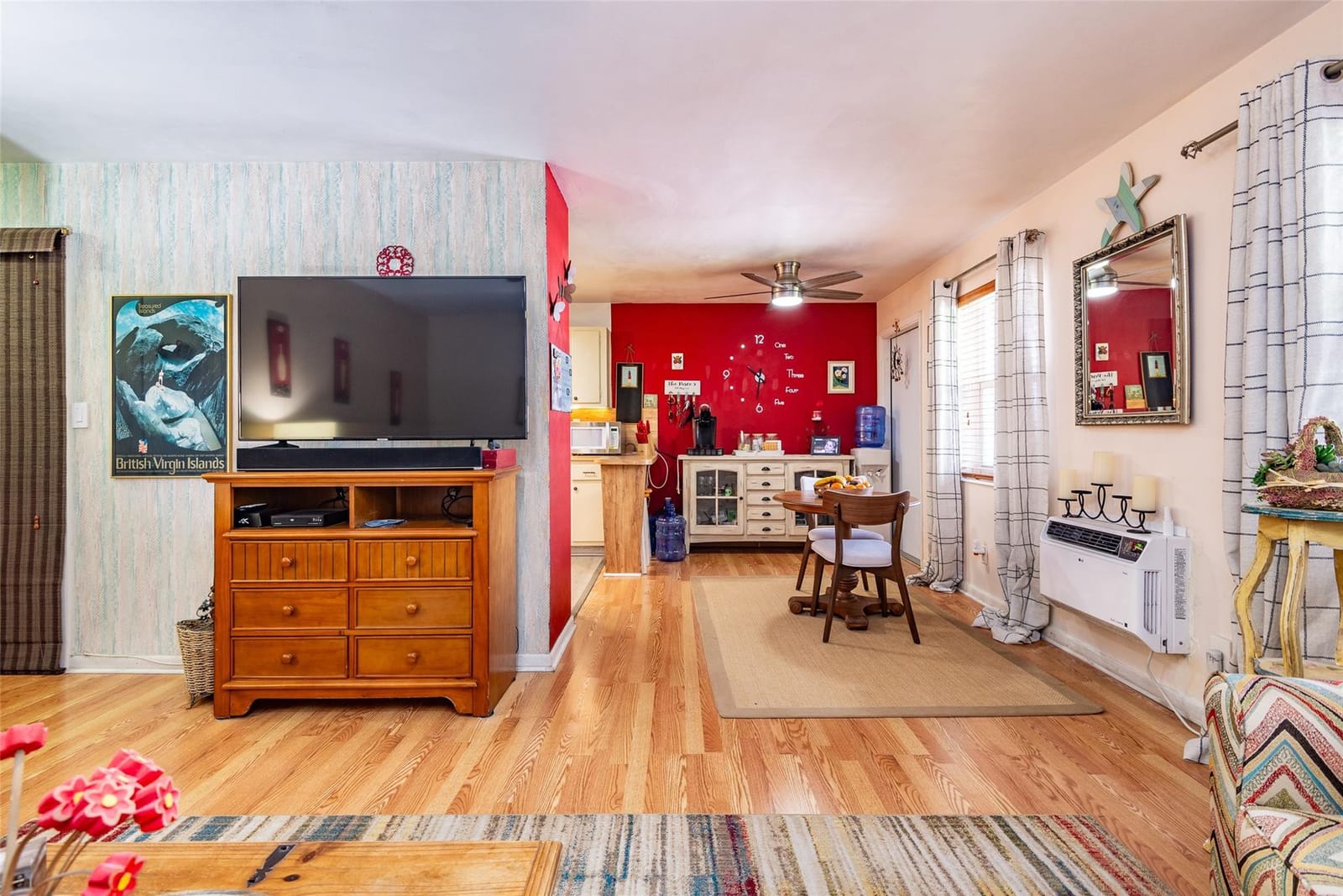 810 Lake Shore Drive 25 — photo 2