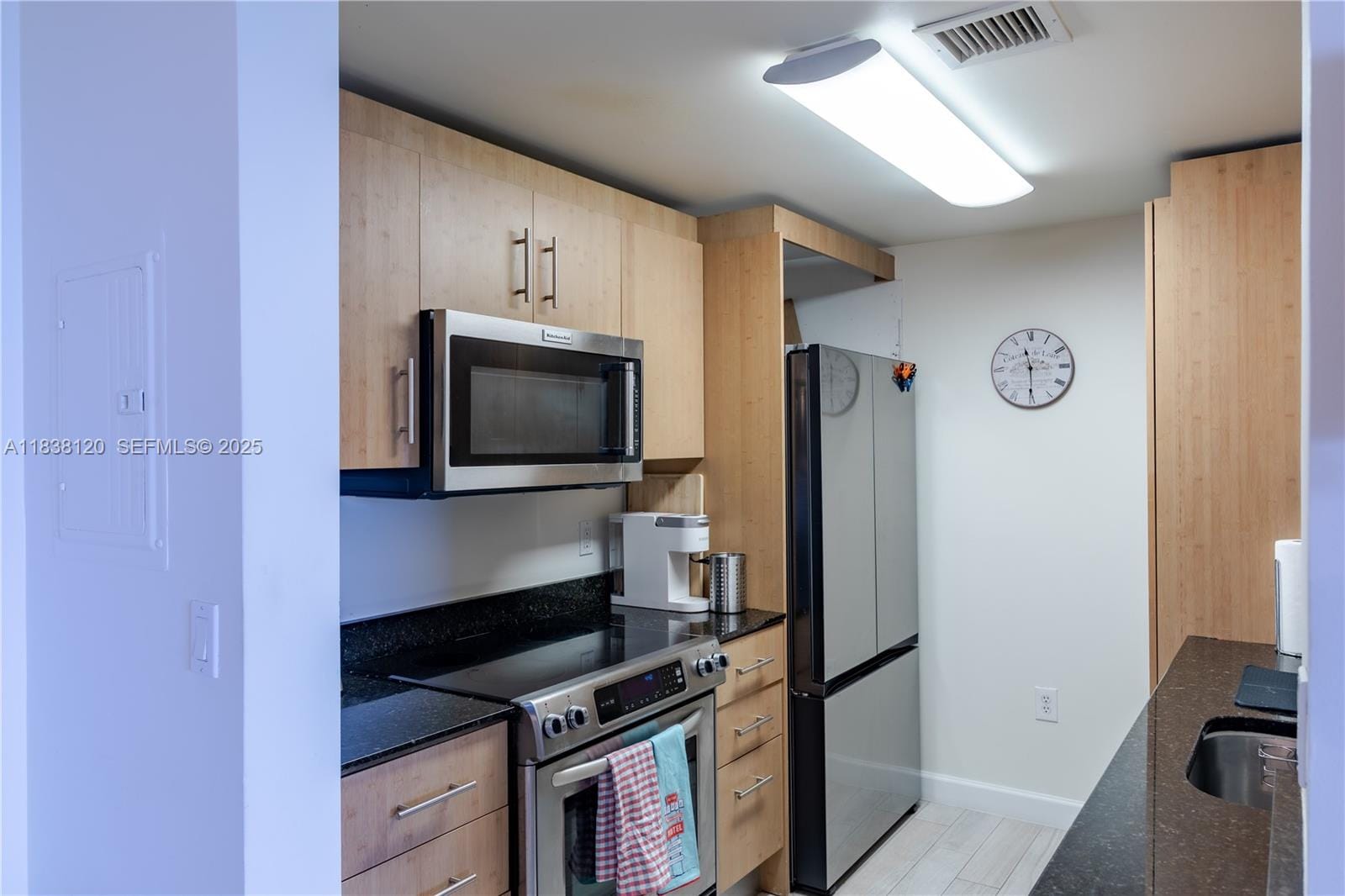 10275 Collins Avenue 634 — photo 10