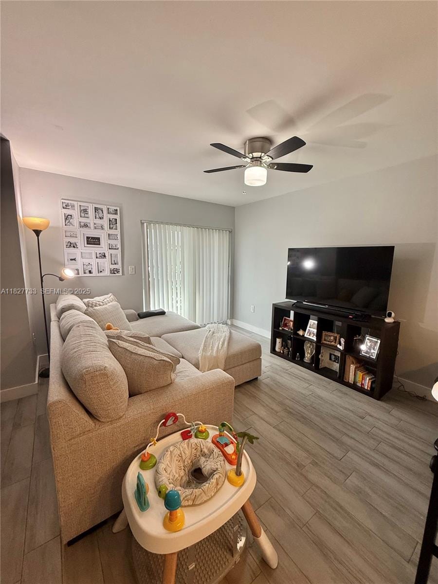 17425 NW 67th Place F-13, Hialeah, FL 33015 photo 3