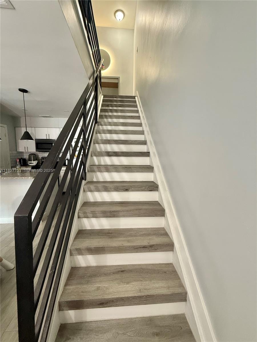 17425 NW 67th Place F-13, Hialeah, FL 33015 photo 5