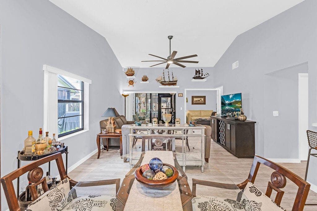 18541 Sunburst Lane, Boca Raton, FL 33496 photo 11